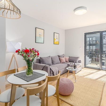Rent Like Home - Apartamenty Kolo Brzegu & Mini Spa Kołobrzeg Quarto foto